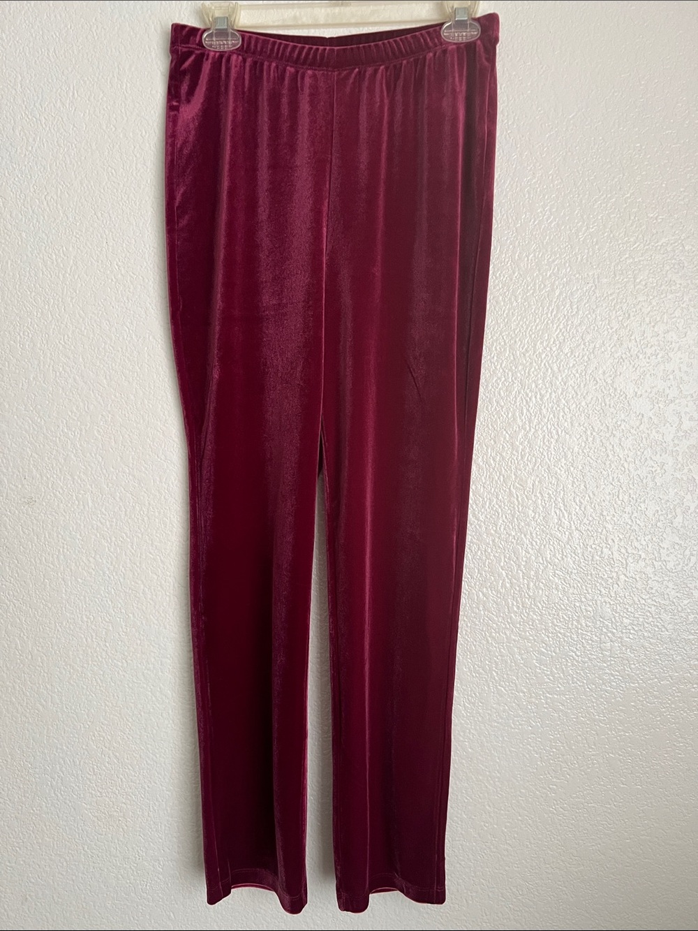 Chico's Velvet Pull-On Pants in Wine